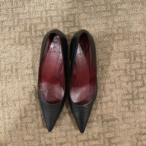 Gucci Black Leather Pointed Toe Heels with Burgundy Lining…ONLY WORN A FEW TIMES